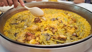 Eine Paella, wie sie in Valencia serviert wird
