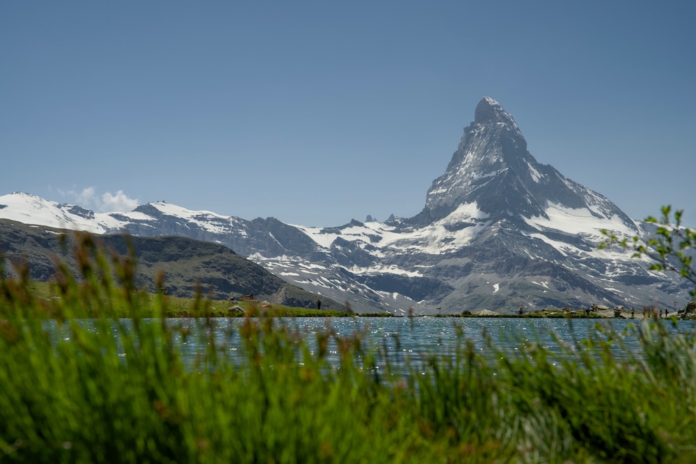 Die Seen rund um das Matterhorn sind ein beliebtes Ziel für entspannte Wanderungen