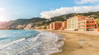 Blaue Flagge Italien Strand