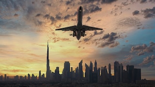 Flugzeug über Dubai