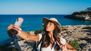 Auf Instagram, TikTok oder YouTube sieht das Leben von Reise-Influencern einfach aus. Doch dahinter steckt oft viel mehr.