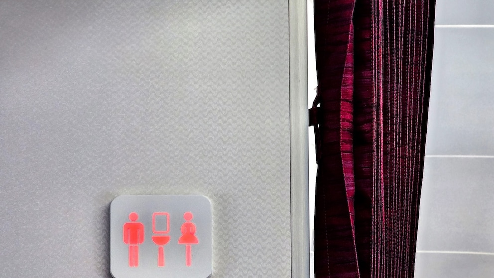 Warum Lufthansa zeitweise eine Toilette an Bord sperrt