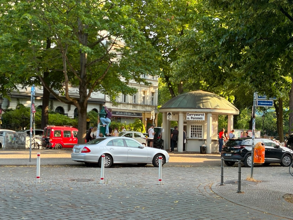 Ber&uuml;hmte Currywurstbude in Rixdorf