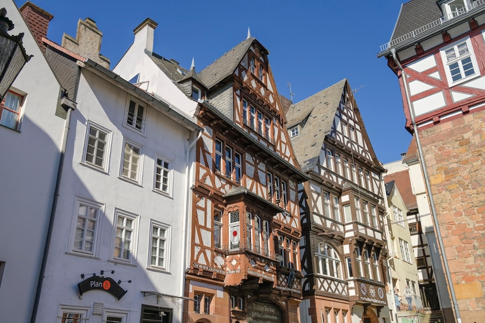 In Marburg wandelt man auf den Spuren der Br&uuml;der Grimm