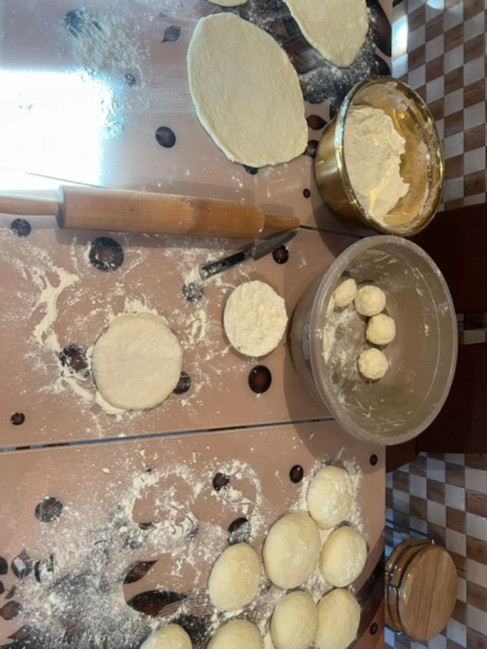 selbstgemachtes Khachapuri