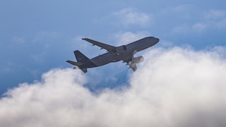 Verschiedene Faktoren können den Stress beim Fliegen deutlich erhöhen